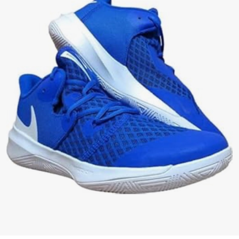 Nike Zoom Hyperspeed Court Sneakers in Court Royal/White, Womens size 7